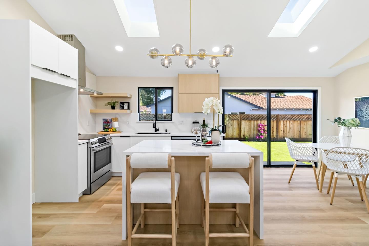 1707 Fruitdale Avenue