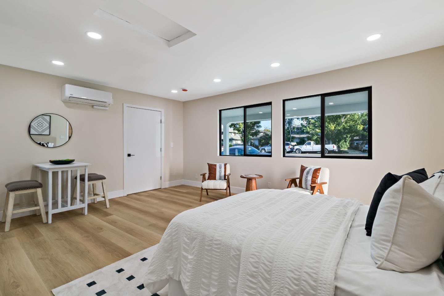 1707 Fruitdale Avenue