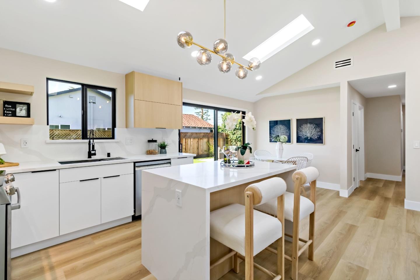 1707 Fruitdale Avenue