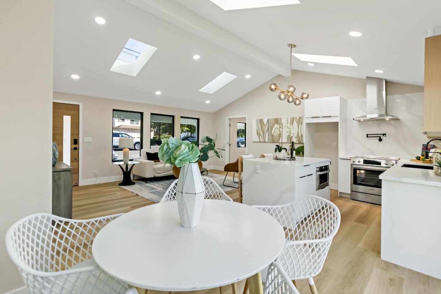 1707 Fruitdale Avenue