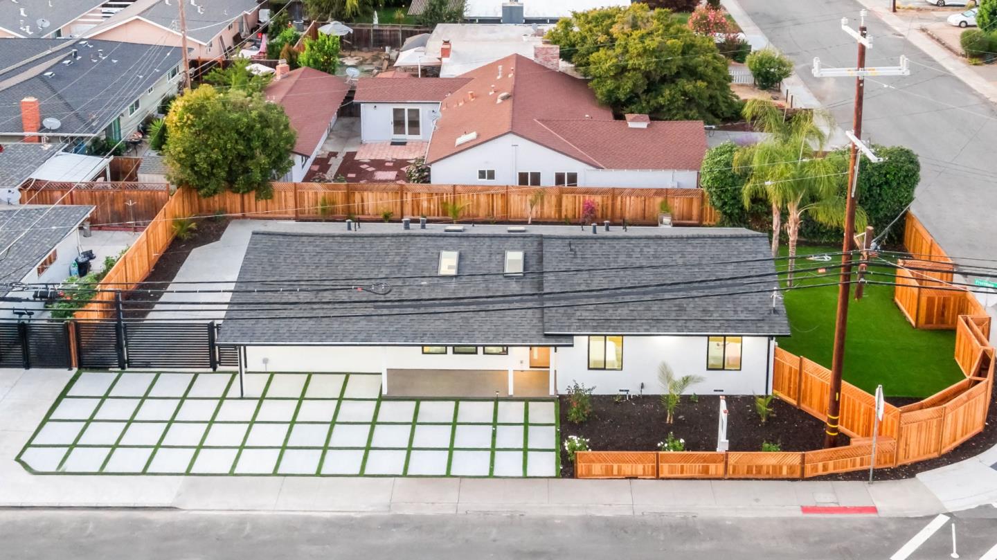 1707 Fruitdale Avenue