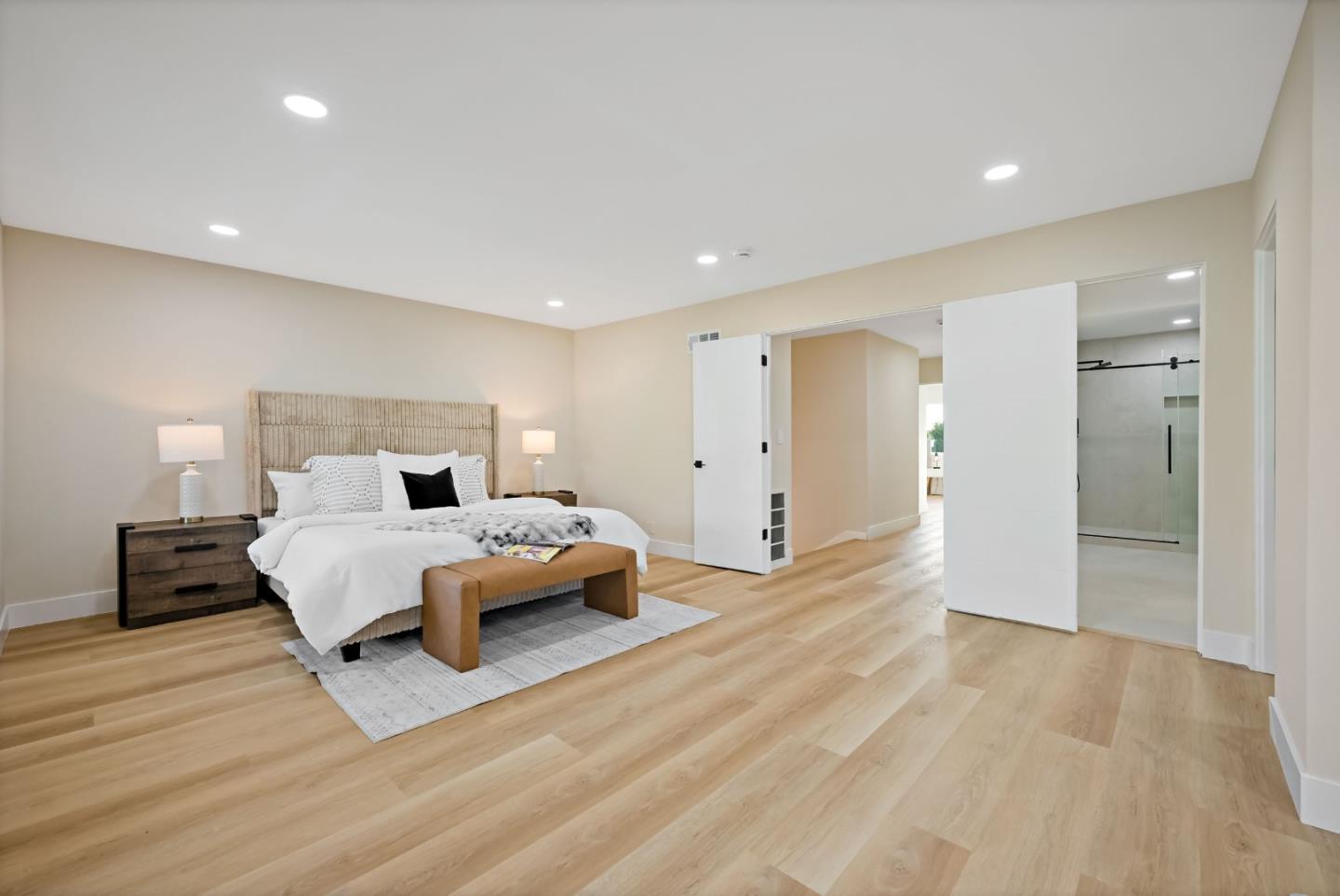 2811 Glen Firth Drive