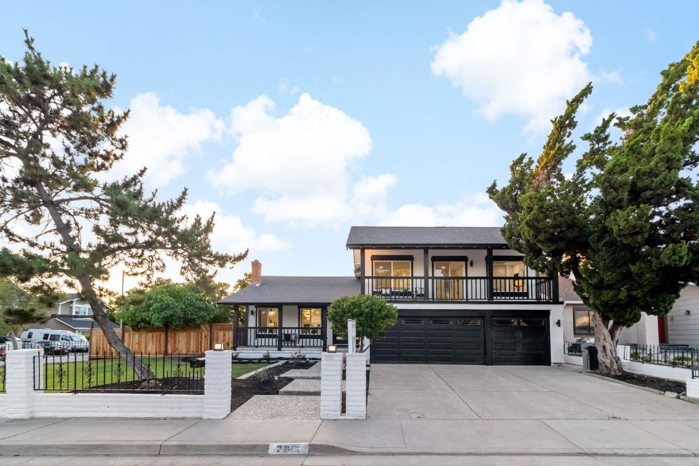 2811 Glen Firth Drive