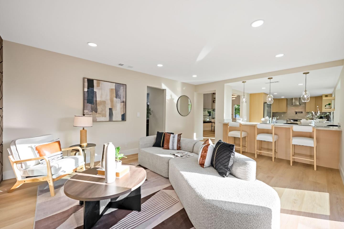 2811 Glen Firth Drive