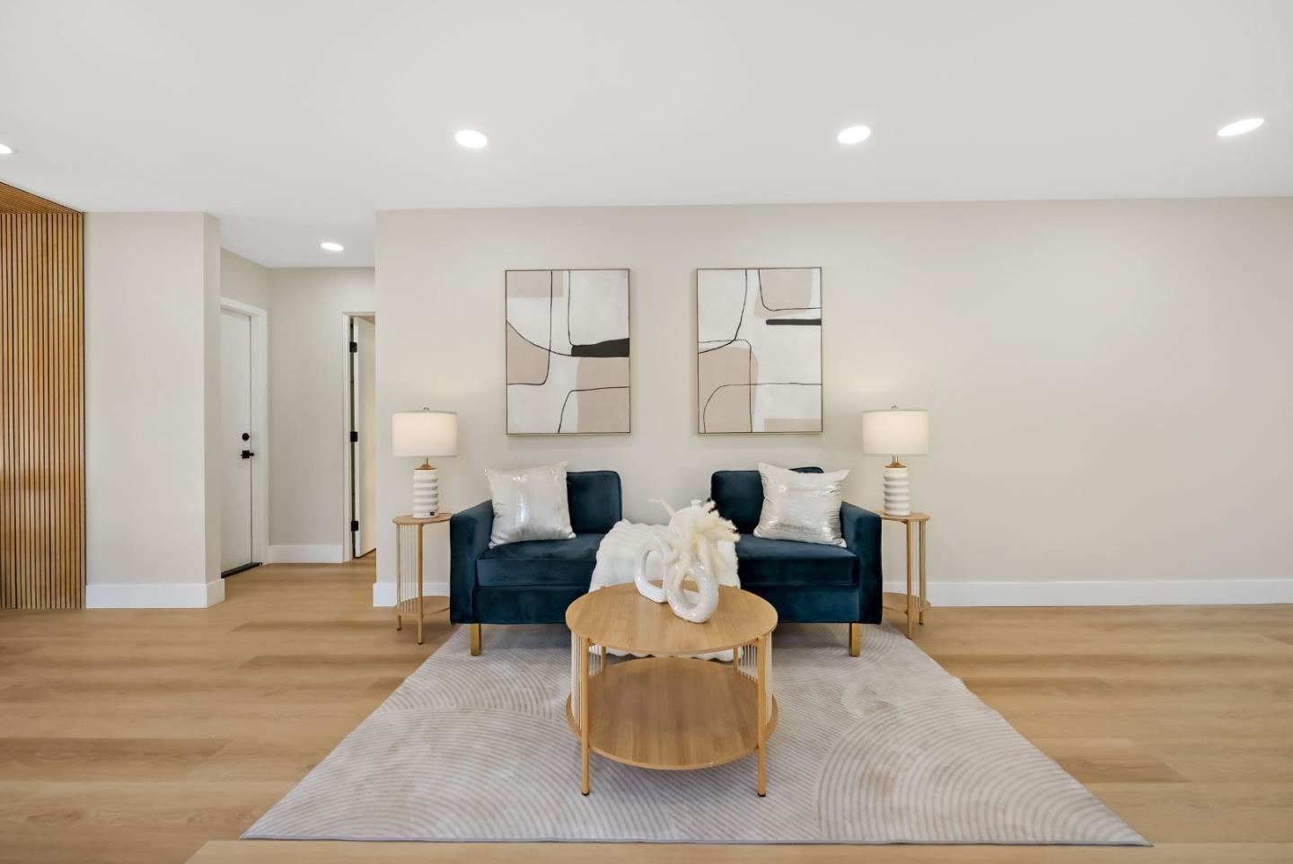 244 Darryl DR