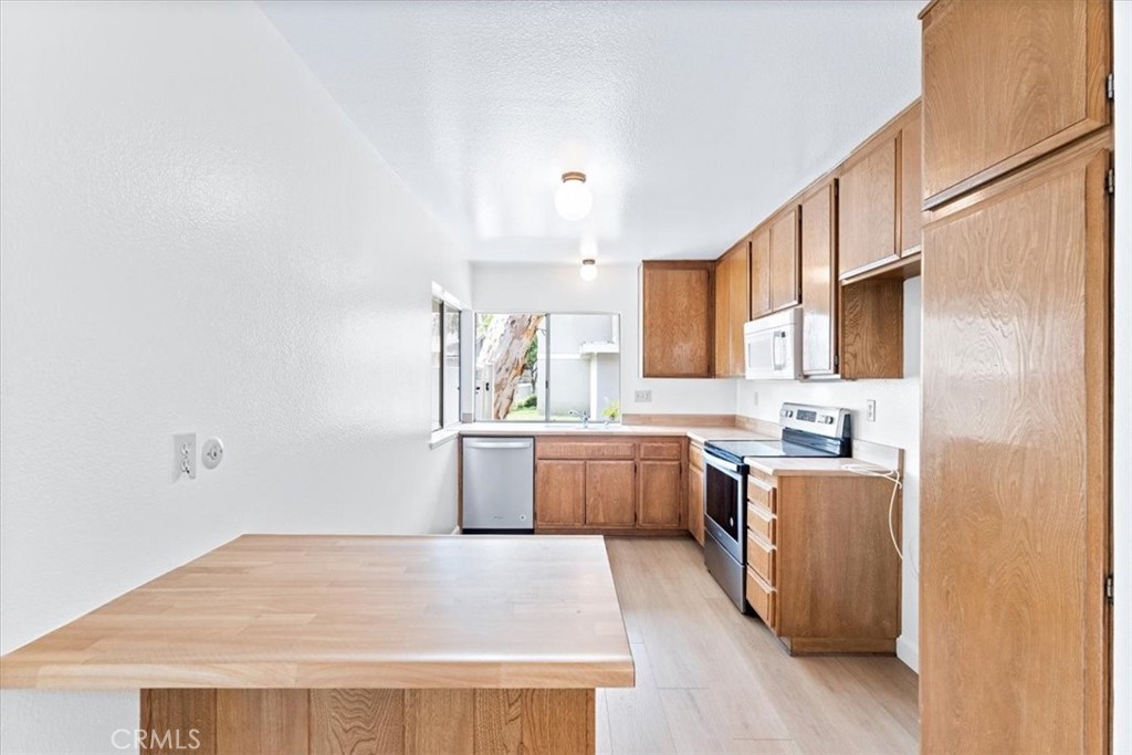 2573 Coventry Circle 105