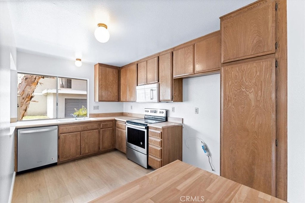 2573 Coventry Circle 105