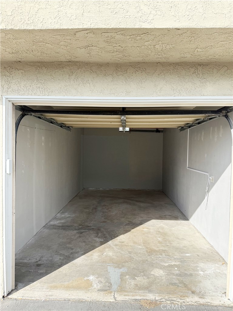 173 Oval Road 2
