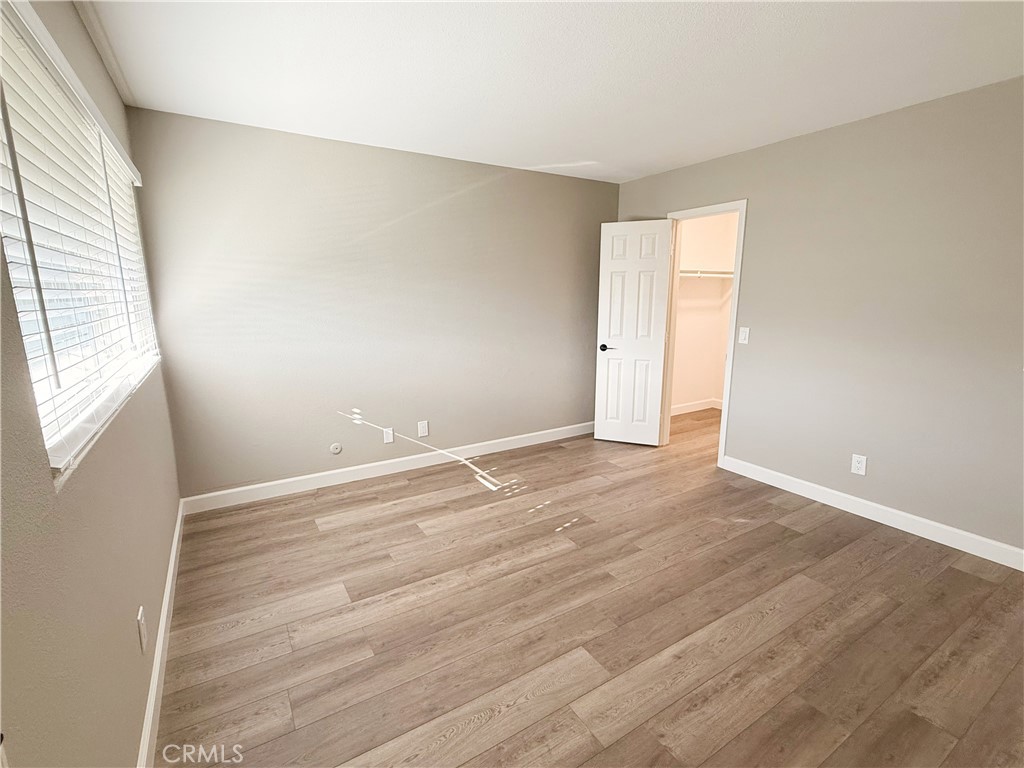 173 Oval Road 2
