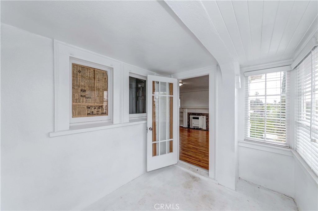 1308 S Van Ness Avenue