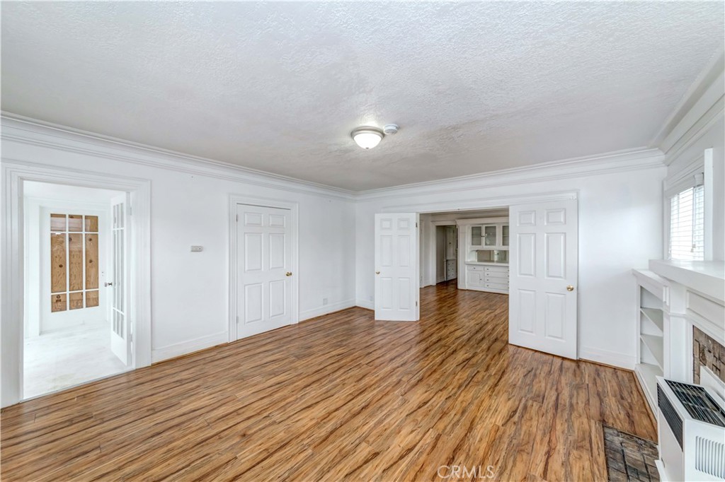 1308 S Van Ness Avenue