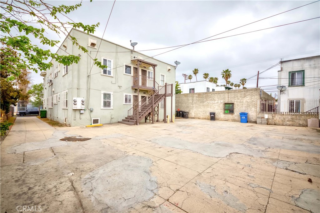 1308 S Van Ness Avenue