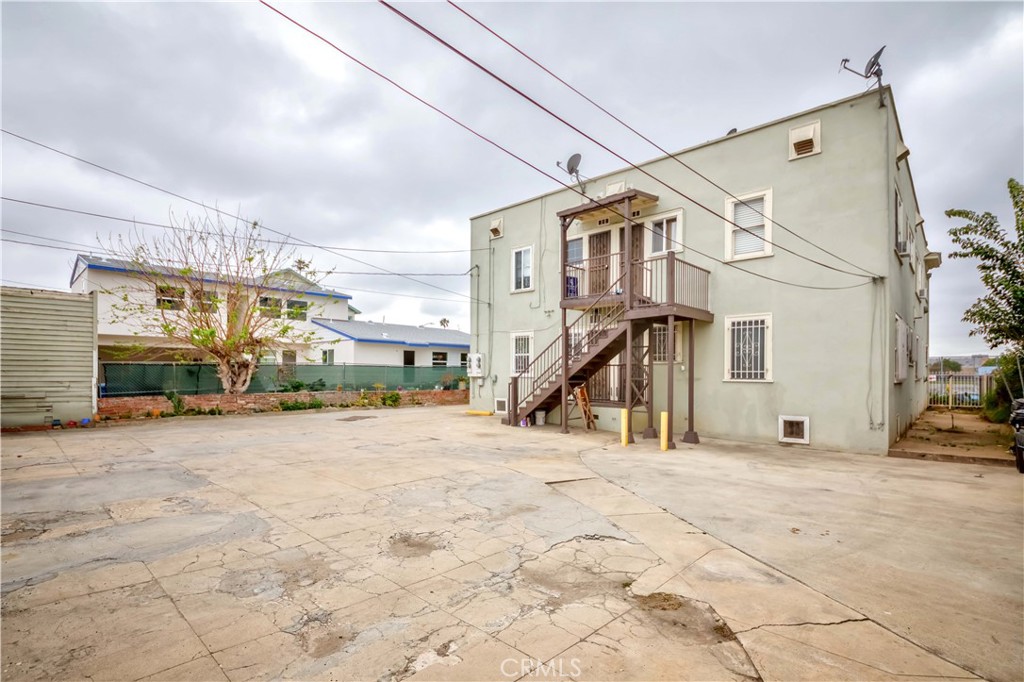 1308 S Van Ness Avenue