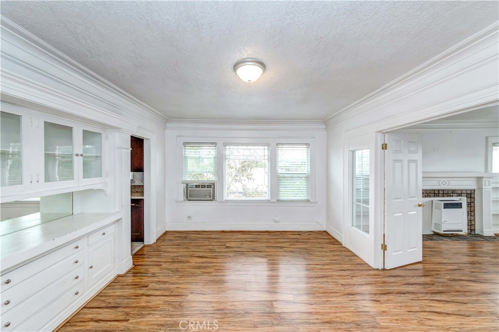 1308 S Van Ness Avenue