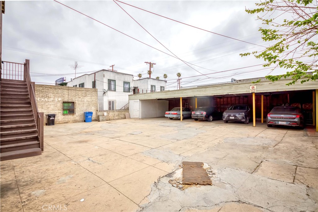1308 S Van Ness Avenue