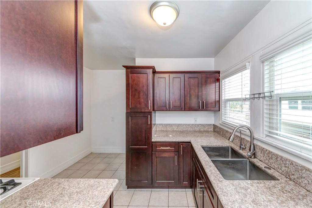 1308 S Van Ness Avenue