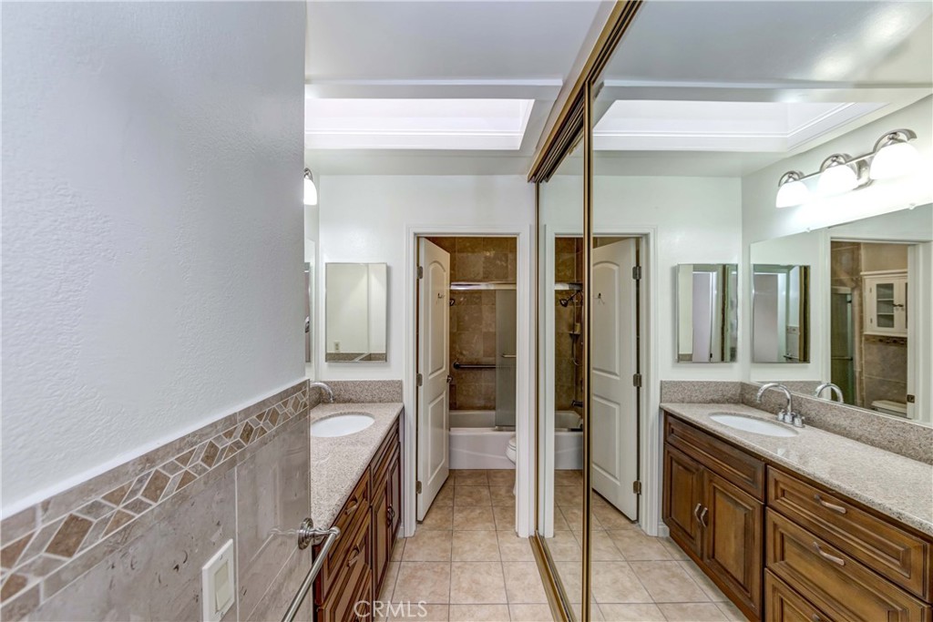13526 La Jolla Circle 207-H