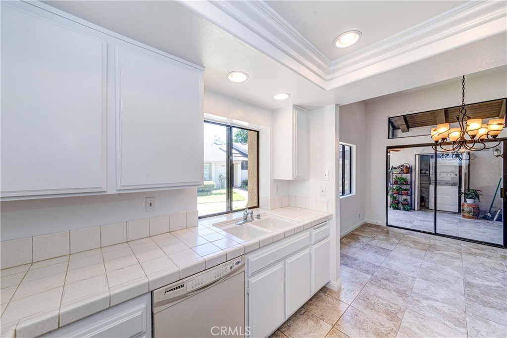 15941 Alta Vista Drive 602-A