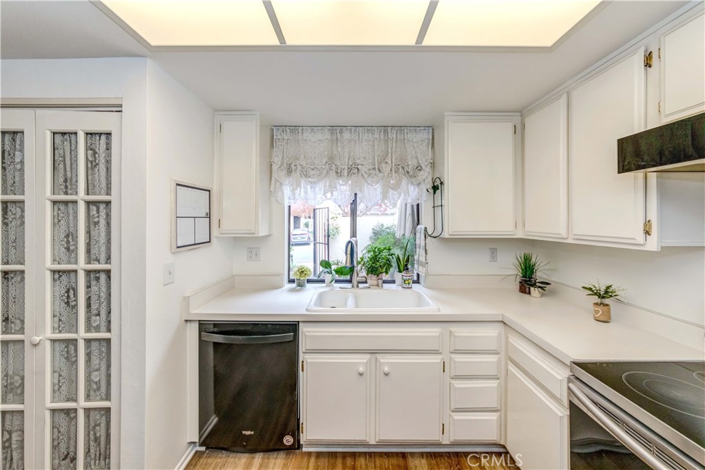 13218 La Jolla Circle 305-B