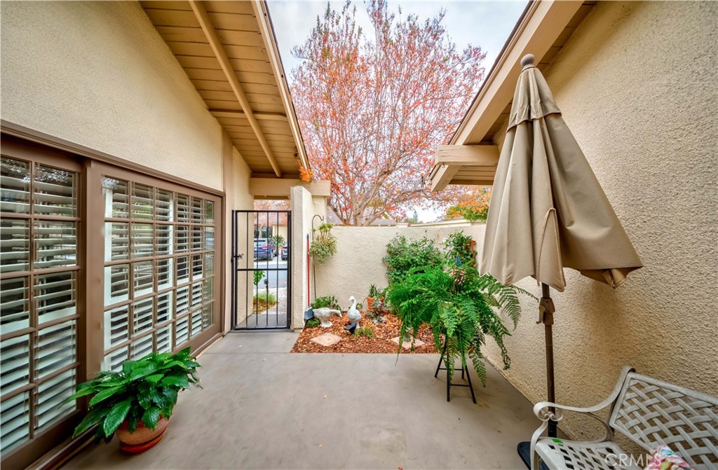 13218 La Jolla Circle 305-B