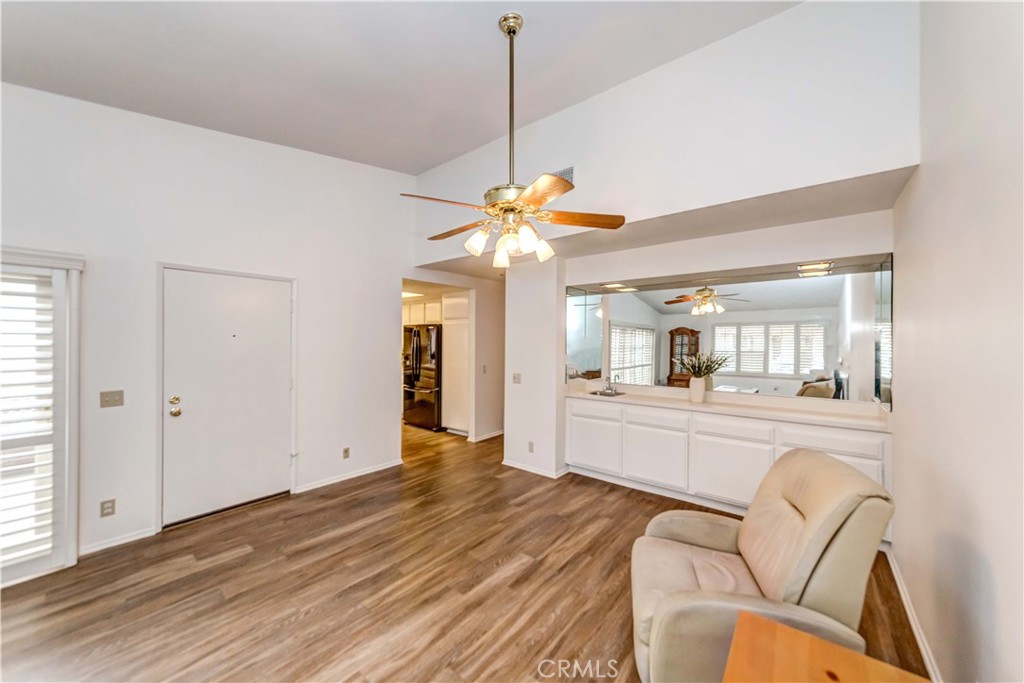 13218 La Jolla Circle 305-B