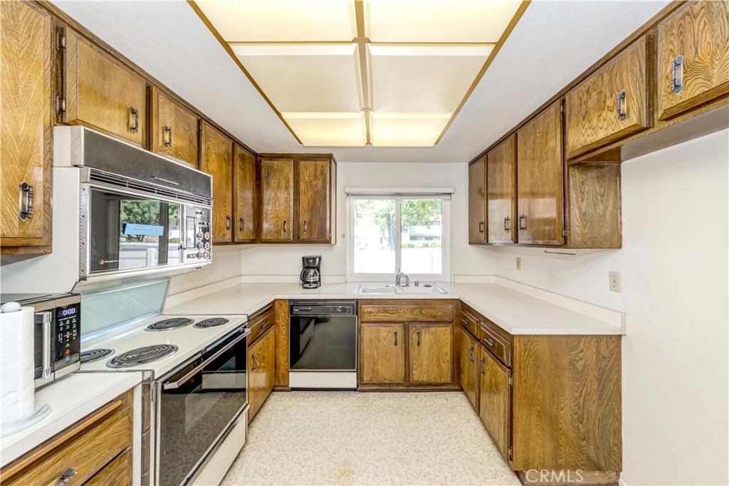 13650 La Jolla Circle 6-B