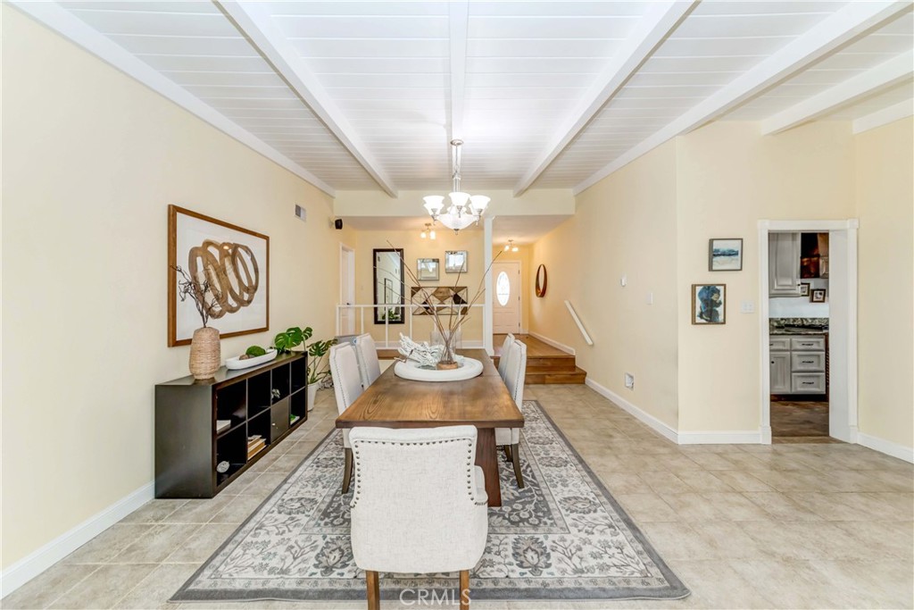 15225 Barnwall Street
