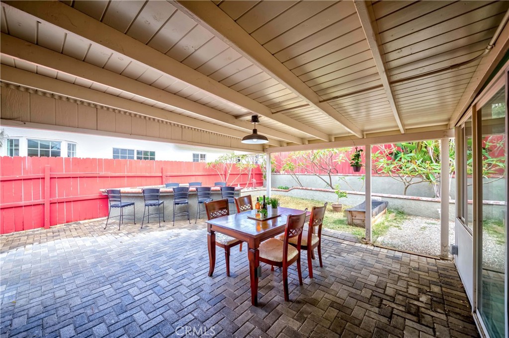 15225 Barnwall Street