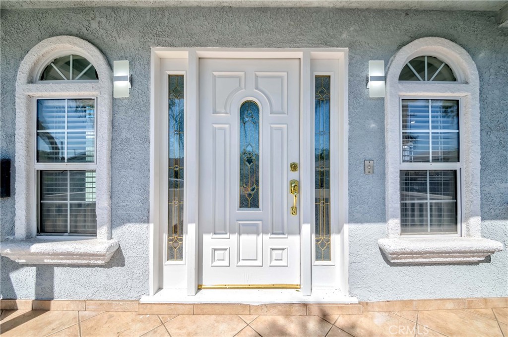 405 S Paula Drive
