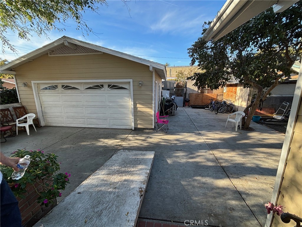 619 E Santa Ana Boulevard