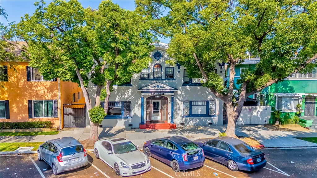 635 ELM Avenue 8