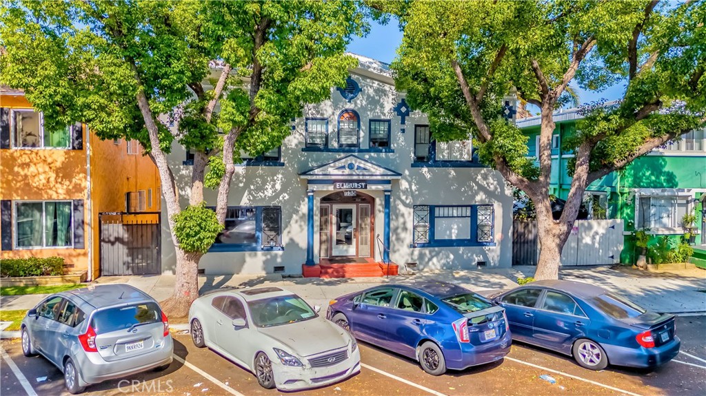 635 ELM Avenue 8
