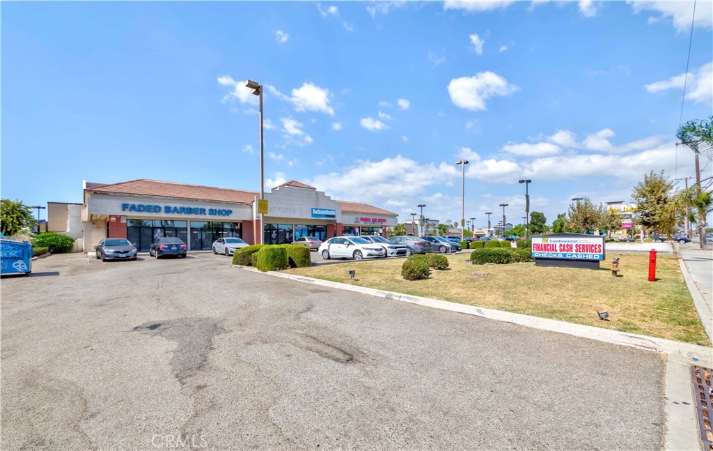 2222 S Bristol Street