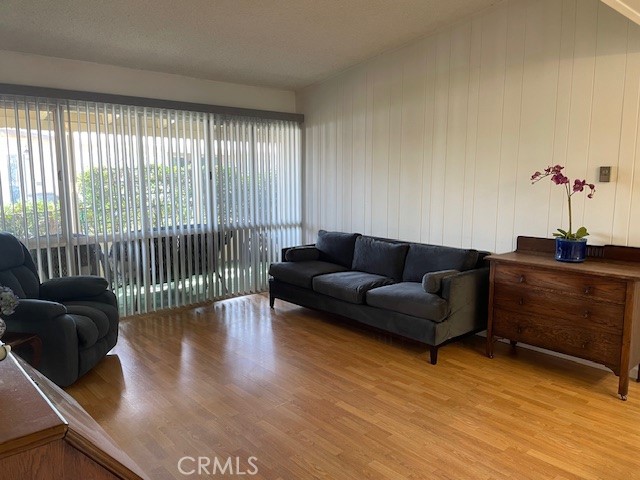 1360 Pelham 69-A