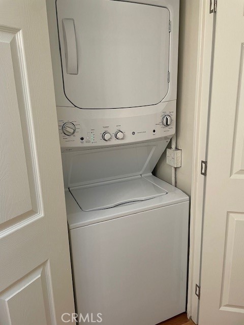 1360 Pelham 69-A