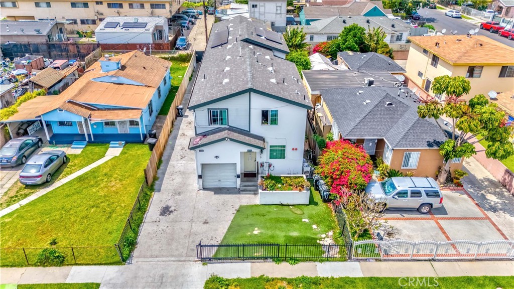 8711 Mckinley Place