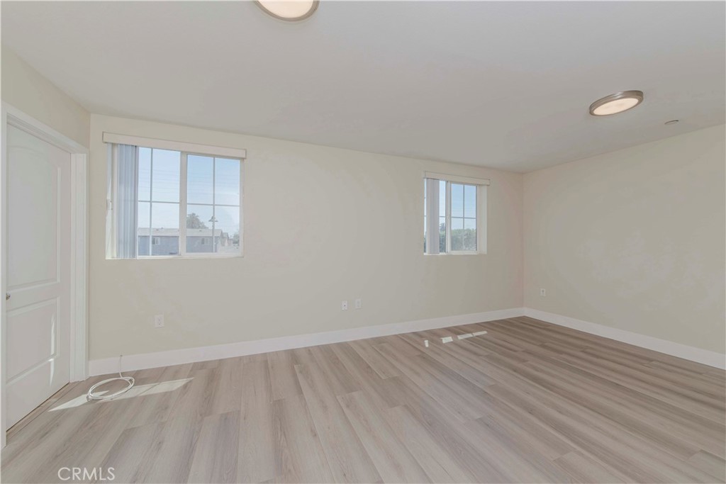 8711 Mckinley Place