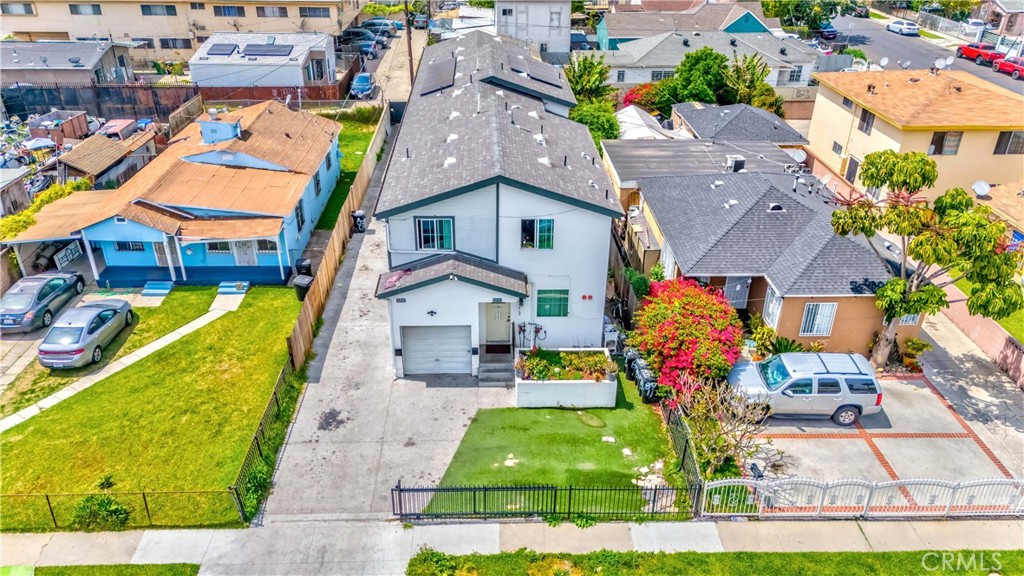 8711 Mckinley Place