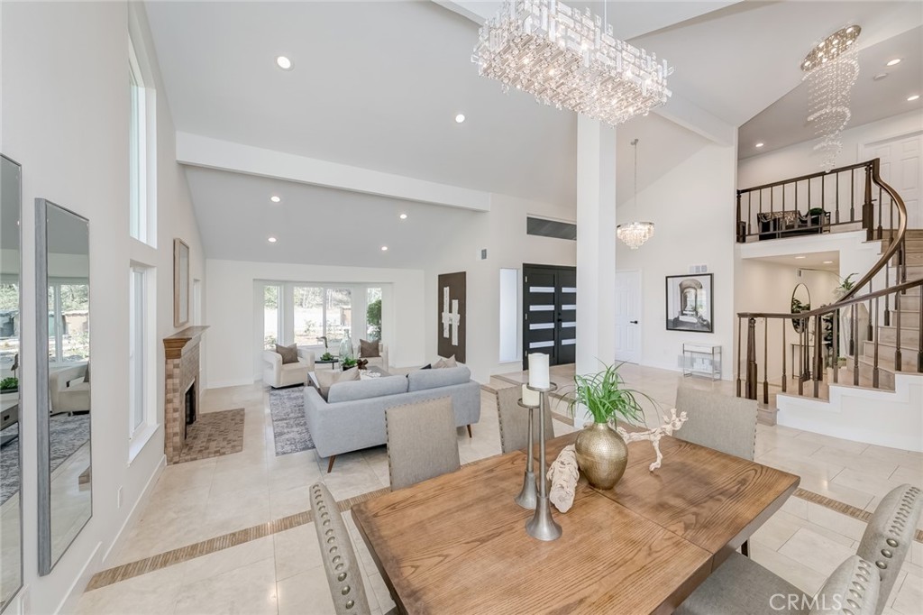 2690 Camino Del Sol