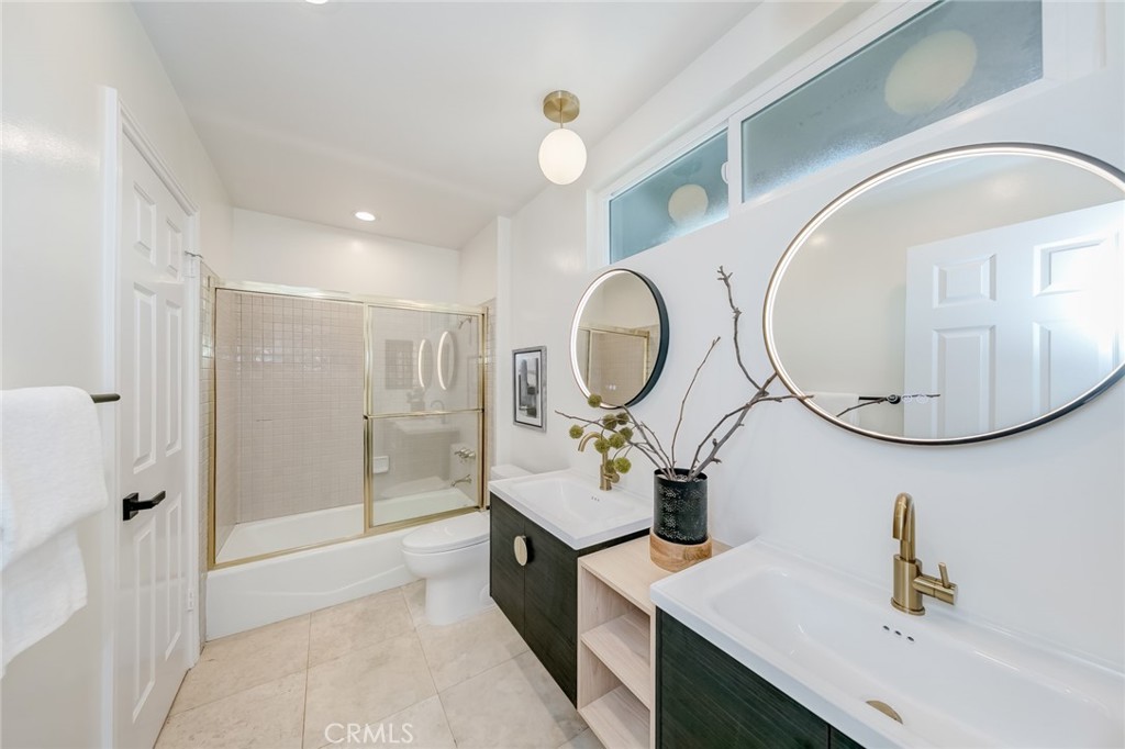 2690 Camino Del Sol
