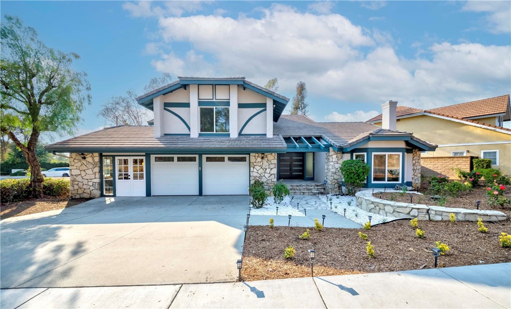 2690 Camino Del Sol