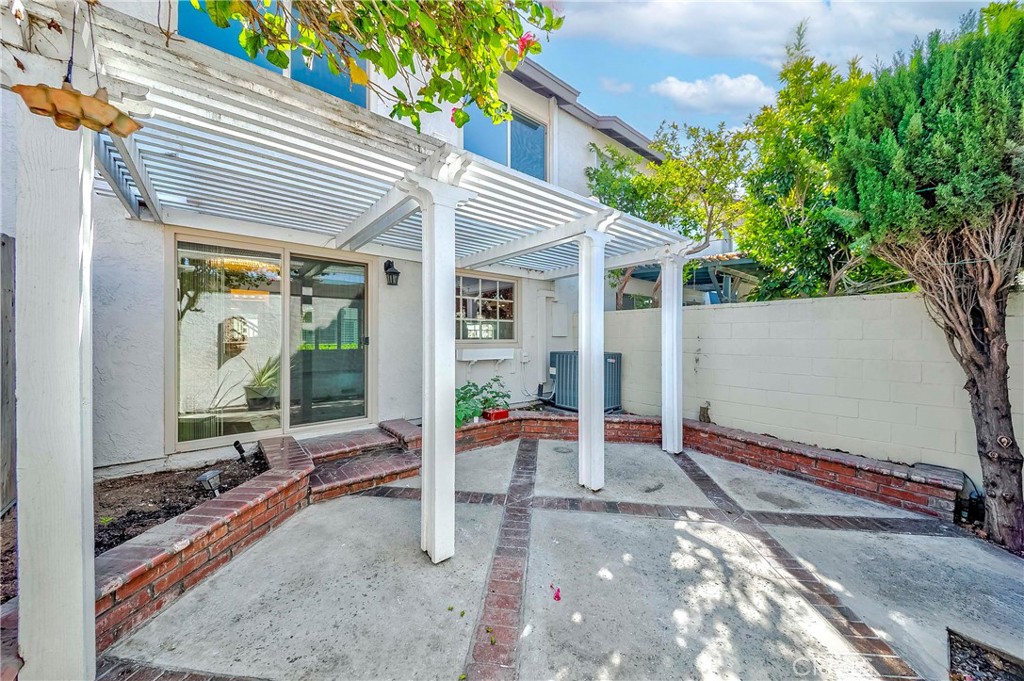 8833 Brookdale Drive