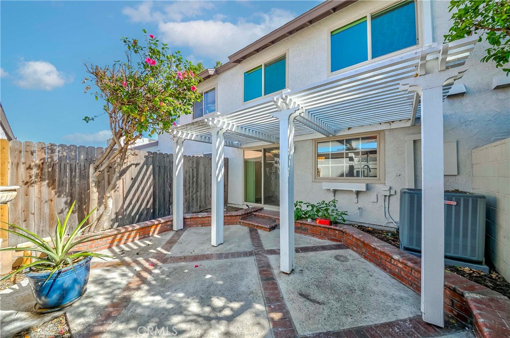 8833 Brookdale Drive