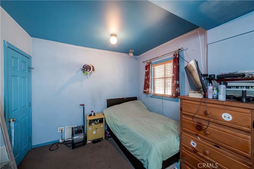 623 E 36th Street