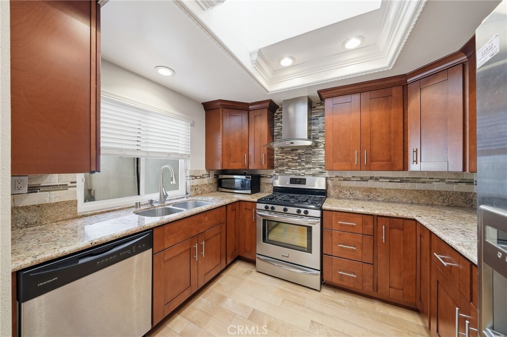 15963 Alta Vista Drive 508-B