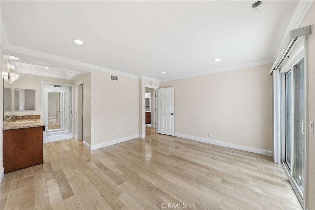 15963 Alta Vista Drive 508-B