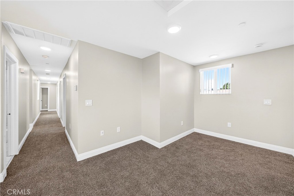 11227 Towne