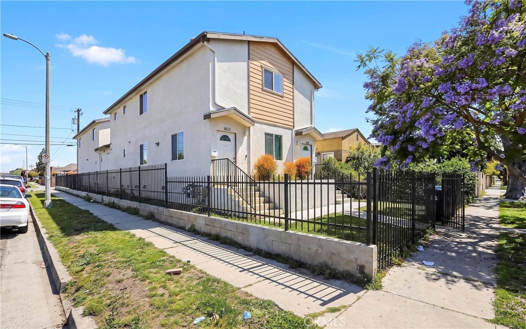 11227 Towne