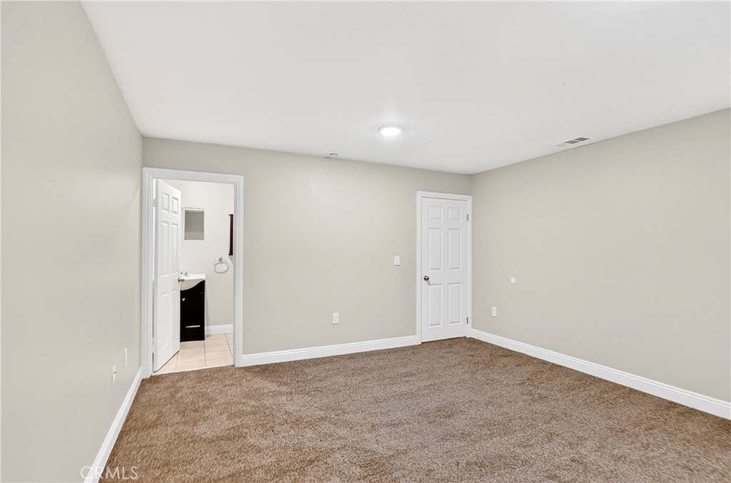11227 Towne