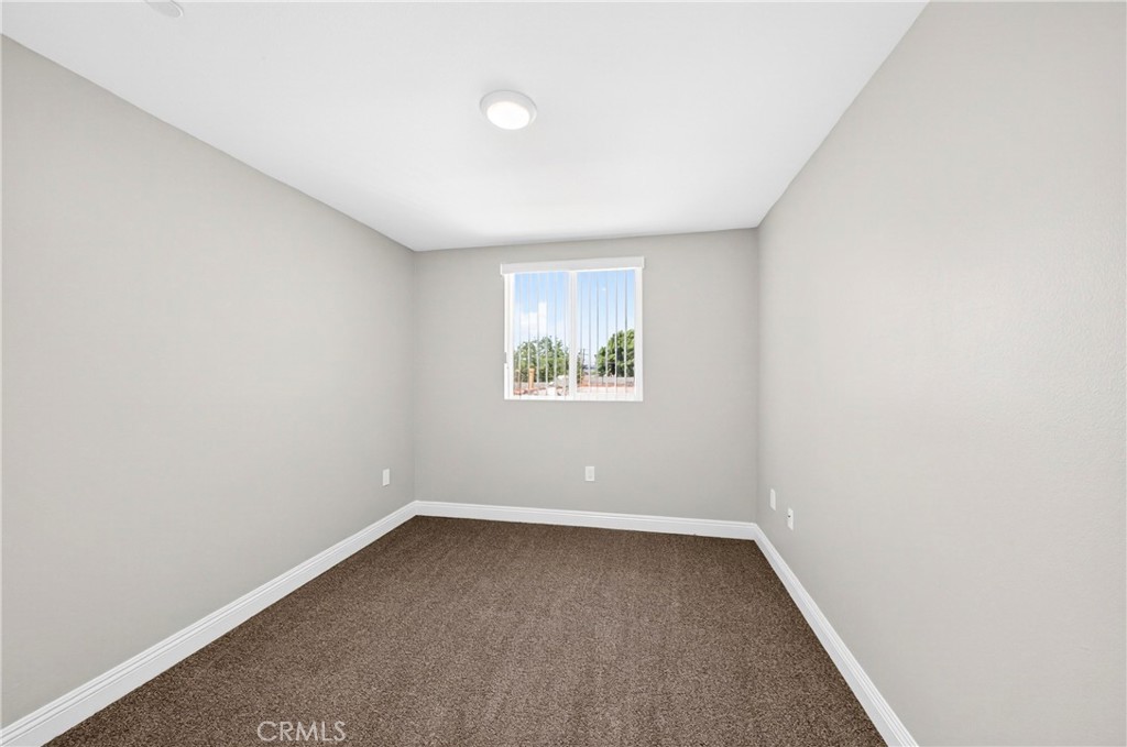 11227 Towne